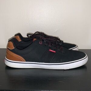 Levi's® Miles Men's Sneakers Size 9.5